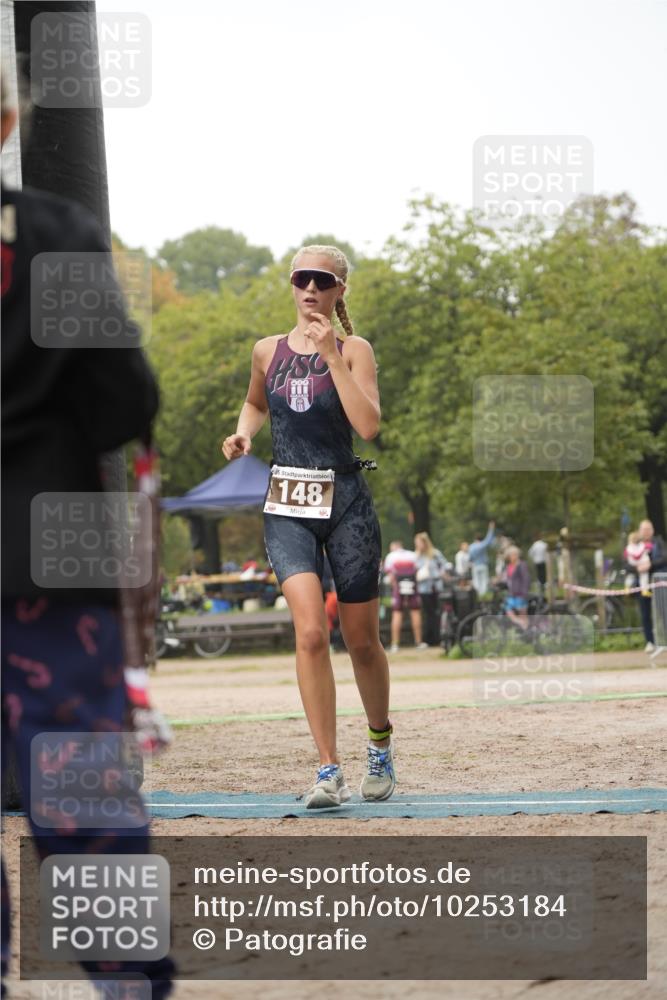 13.09.2026 - Stadtparktriathlon Patografie http://msf.ph/oto/10253184 13.09.2026 10:02:15 Ziel 148 meine-sportfotos.de