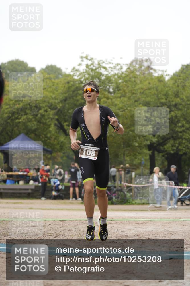 13.09.2026 - Stadtparktriathlon Patografie http://msf.ph/oto/10253208 13.09.2026 10:03:50 Ziel 108 meine-sportfotos.de