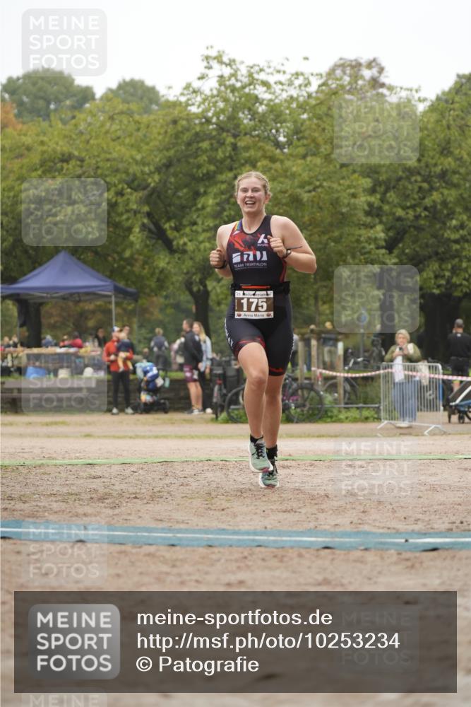 13.09.2026 - Stadtparktriathlon Patografie http://msf.ph/oto/10253234 13.09.2026 10:04:38 Ziel 175 meine-sportfotos.de