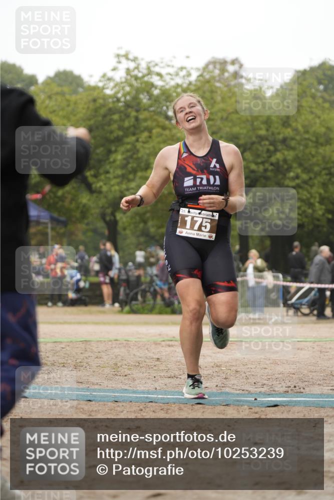 13.09.2026 - Stadtparktriathlon Patografie http://msf.ph/oto/10253239 13.09.2026 10:04:39 Ziel 175 meine-sportfotos.de