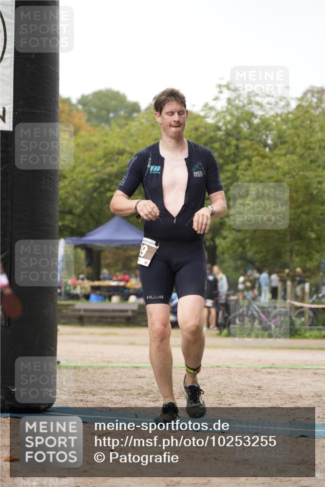 13.09.2026 - Stadtparktriathlon Patografie http://msf.ph/oto/10253255 13.09.2026 10:05:27 Ziel 89 meine-sportfotos.de