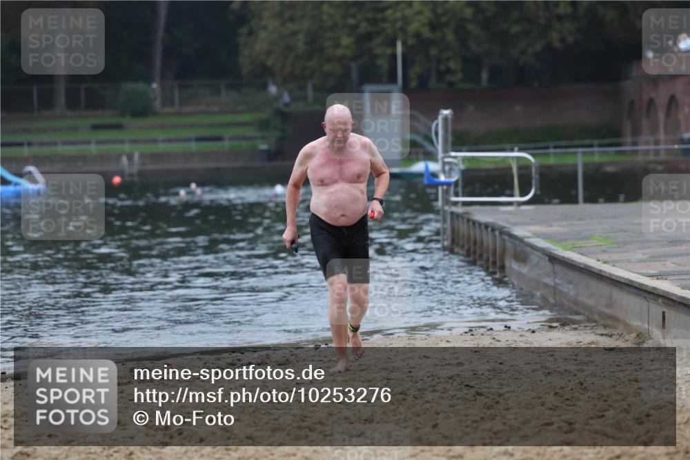 13.09.2026 - Stadtparktriathlon Mo-Foto http://msf.ph/oto/10253276 13.09.2026 09:52:31 Schwimmen 275 meine-sportfotos.de