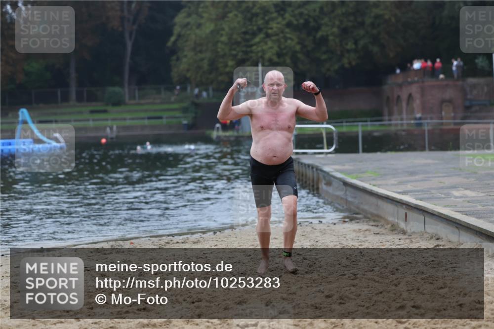 13.09.2026 - Stadtparktriathlon Mo-Foto http://msf.ph/oto/10253283 13.09.2026 09:52:32 Schwimmen 275 meine-sportfotos.de