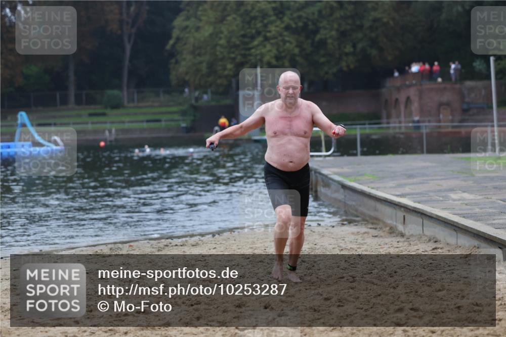 13.09.2026 - Stadtparktriathlon Mo-Foto http://msf.ph/oto/10253287 13.09.2026 09:52:33 Schwimmen 275 meine-sportfotos.de