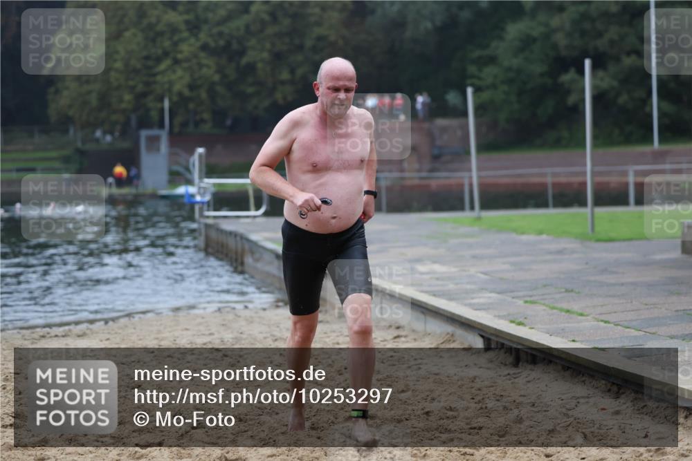 13.09.2026 - Stadtparktriathlon Mo-Foto http://msf.ph/oto/10253297 13.09.2026 09:52:34 Schwimmen 275 meine-sportfotos.de