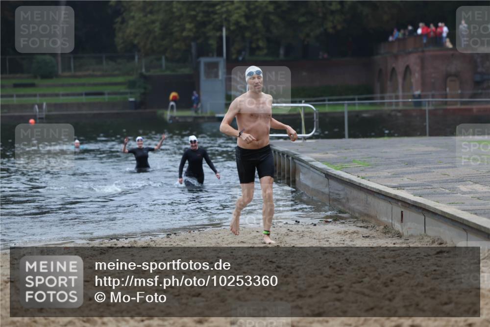 13.09.2026 - Stadtparktriathlon Mo-Foto http://msf.ph/oto/10253360 13.09.2026 09:53:53 Schwimmen 225, 295, 299 meine-sportfotos.de