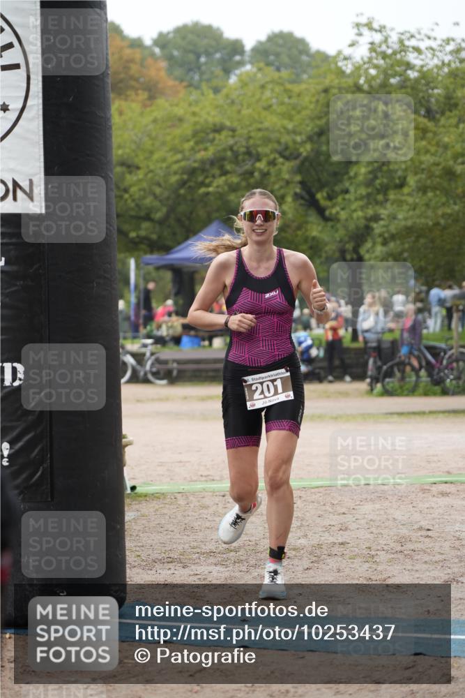 13.09.2026 - Stadtparktriathlon Patografie http://msf.ph/oto/10253437 13.09.2026 10:09:22 Ziel 201 meine-sportfotos.de