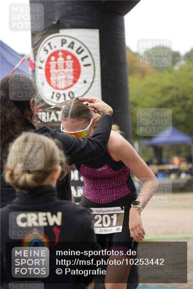 13.09.2026 - Stadtparktriathlon Patografie http://msf.ph/oto/10253442 13.09.2026 10:09:25 Ziel 193, 201 meine-sportfotos.de