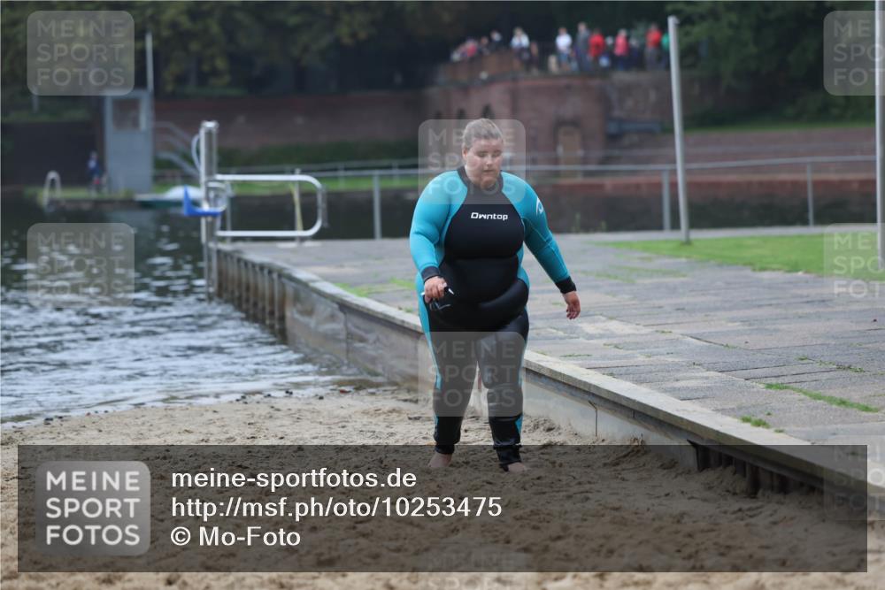 13.09.2026 - Stadtparktriathlon Mo-Foto http://msf.ph/oto/10253475 13.09.2026 09:54:42 Schwimmen 224 meine-sportfotos.de