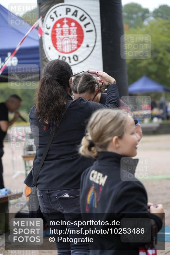 13.09.2026 - Stadtparktriathlon Patografie http://msf.ph/oto/10253486 13.09.2026 10:10:40 Ziel 177 meine-sportfotos.de