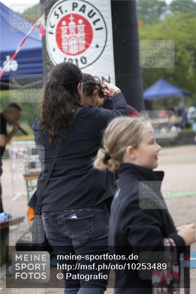 13.09.2026 - Stadtparktriathlon Patografie http://msf.ph/oto/10253489 13.09.2026 10:10:40 Ziel 177 meine-sportfotos.de