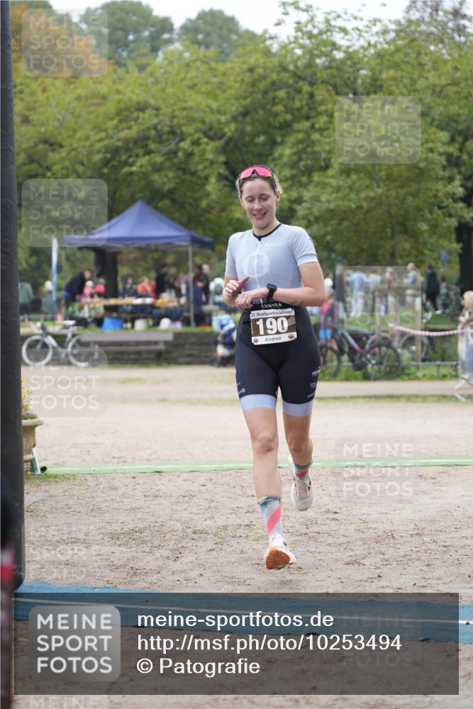 13.09.2026 - Stadtparktriathlon Patografie http://msf.ph/oto/10253494 13.09.2026 10:11:02 Ziel 190 meine-sportfotos.de