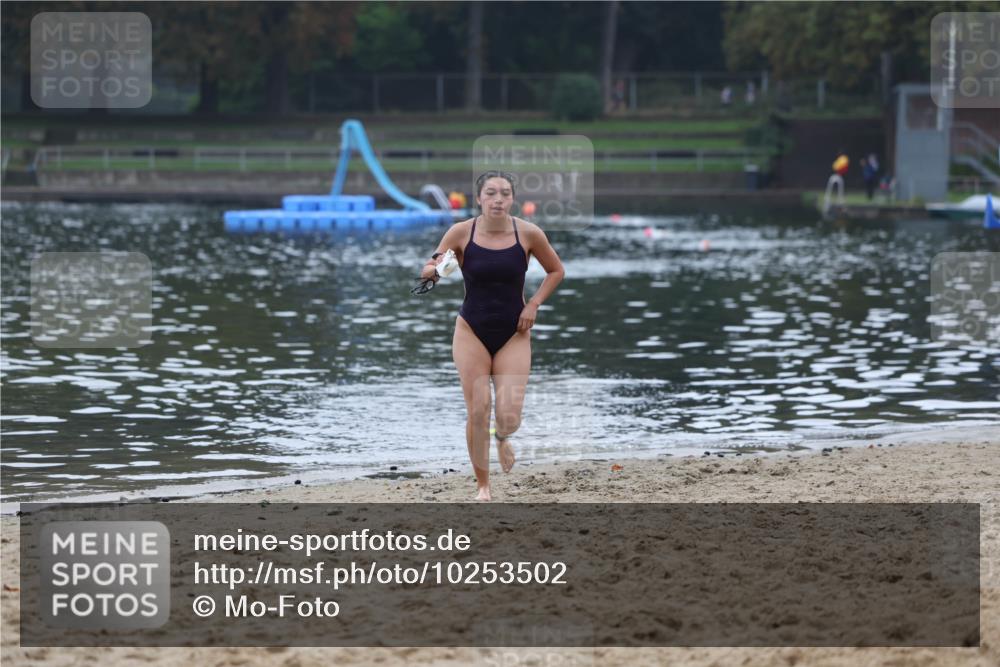 13.09.2026 - Stadtparktriathlon Mo-Foto http://msf.ph/oto/10253502 13.09.2026 10:09:37 Schwimmen 351 meine-sportfotos.de