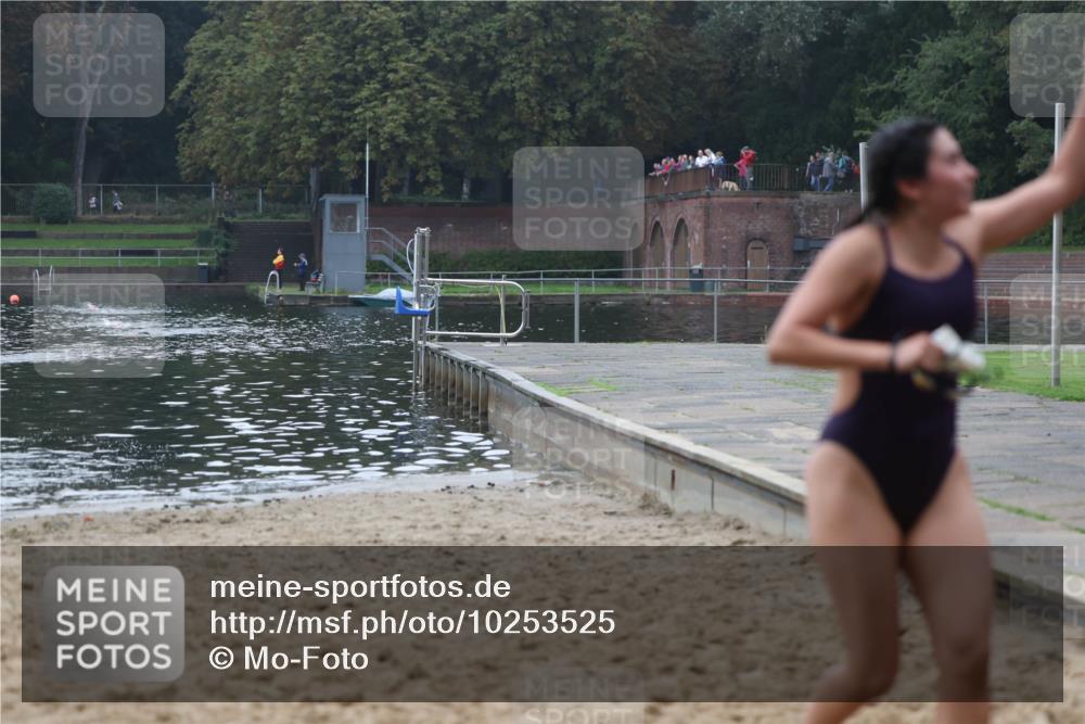 13.09.2026 - Stadtparktriathlon Mo-Foto http://msf.ph/oto/10253525 13.09.2026 10:09:41 Schwimmen 351 meine-sportfotos.de