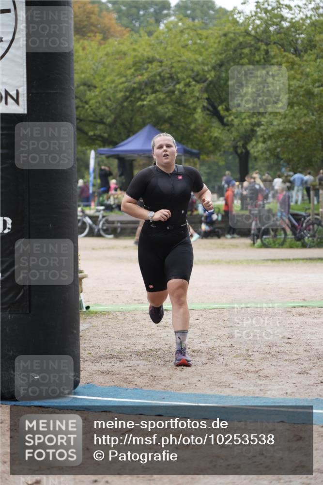 13.09.2026 - Stadtparktriathlon Patografie http://msf.ph/oto/10253538 13.09.2026 10:12:35 Ziel 198 meine-sportfotos.de