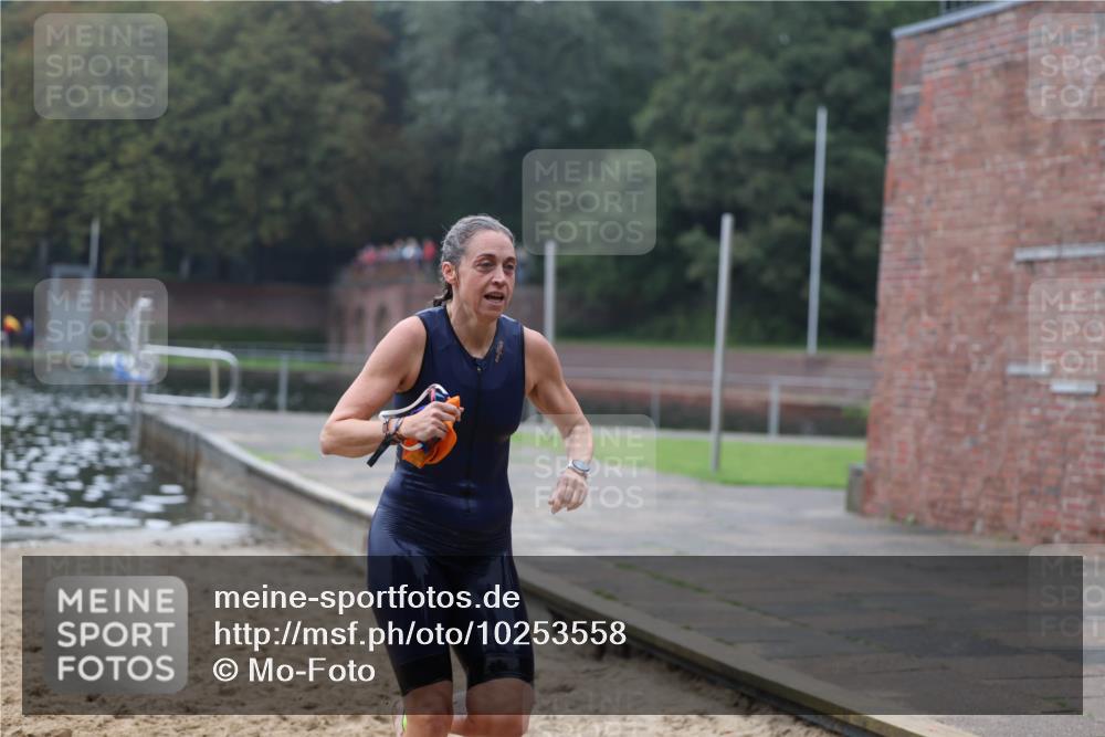 13.09.2026 - Stadtparktriathlon Mo-Foto http://msf.ph/oto/10253558 13.09.2026 10:10:07 Schwimmen 409 meine-sportfotos.de