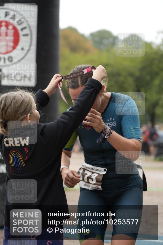 13.09.2026 - Stadtparktriathlon Patografie http://msf.ph/oto/10253577 13.09.2026 10:13:59 Ziel 173 meine-sportfotos.de