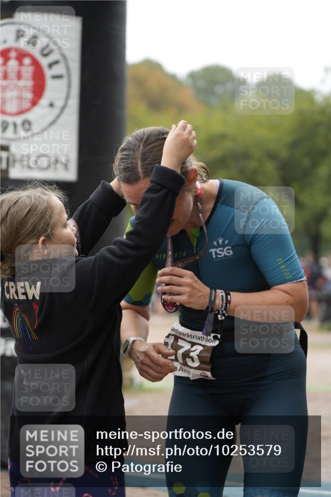 13.09.2026 - Stadtparktriathlon Patografie http://msf.ph/oto/10253579 13.09.2026 10:13:59 Ziel 173 meine-sportfotos.de