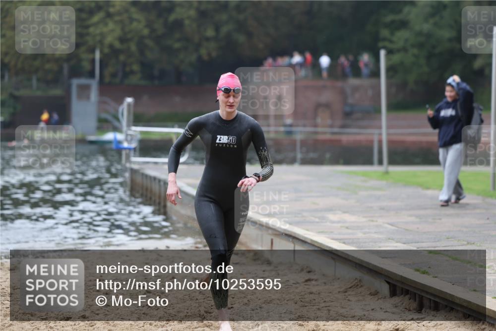 13.09.2026 - Stadtparktriathlon Mo-Foto http://msf.ph/oto/10253595 13.09.2026 10:10:36 Schwimmen 459 meine-sportfotos.de