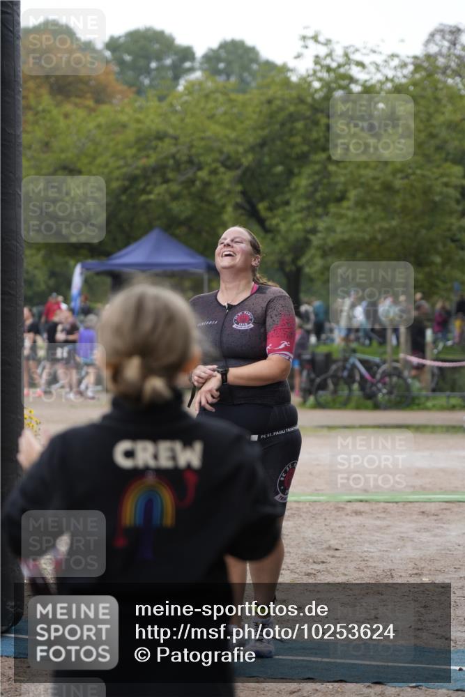 13.09.2026 - Stadtparktriathlon Patografie http://msf.ph/oto/10253624 13.09.2026 10:15:54 Ziel 207 meine-sportfotos.de