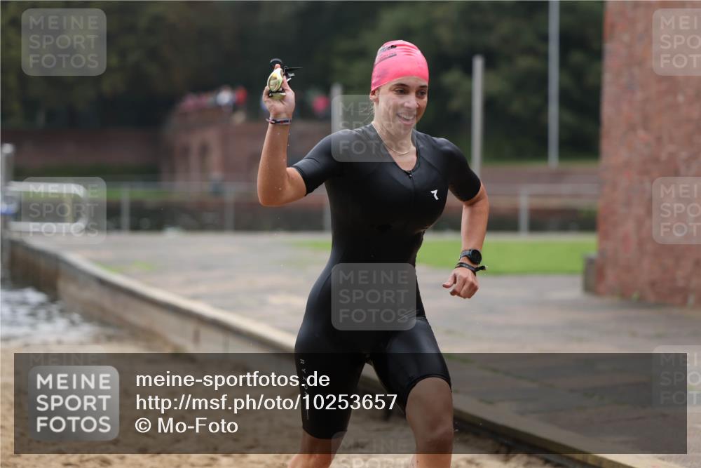 13.09.2026 - Stadtparktriathlon Mo-Foto http://msf.ph/oto/10253657 13.09.2026 10:11:07 Schwimmen 380 meine-sportfotos.de