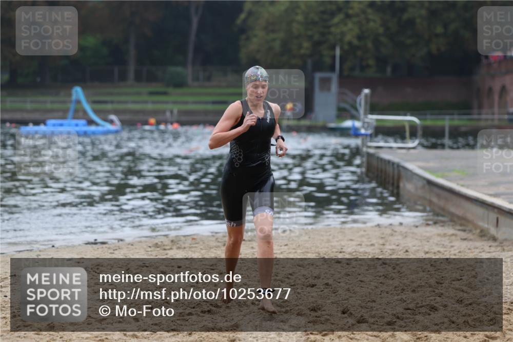 13.09.2026 - Stadtparktriathlon Mo-Foto http://msf.ph/oto/10253677 13.09.2026 10:11:39 Schwimmen 463 meine-sportfotos.de