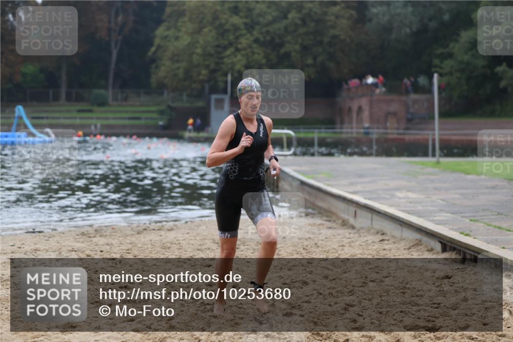 13.09.2026 - Stadtparktriathlon Mo-Foto http://msf.ph/oto/10253680 13.09.2026 10:11:40 Schwimmen 463 meine-sportfotos.de