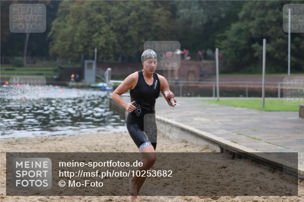 13.09.2026 - Stadtparktriathlon Mo-Foto http://msf.ph/oto/10253682 13.09.2026 10:11:40 Schwimmen 463 meine-sportfotos.de