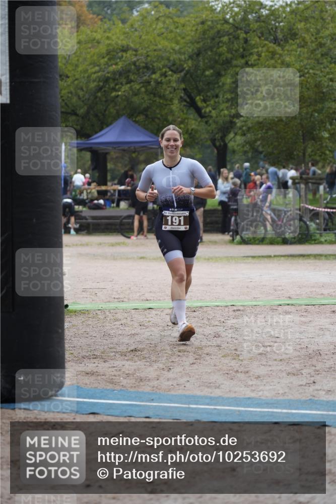 13.09.2026 - Stadtparktriathlon Patografie http://msf.ph/oto/10253692 13.09.2026 10:20:05 Ziel 191 meine-sportfotos.de