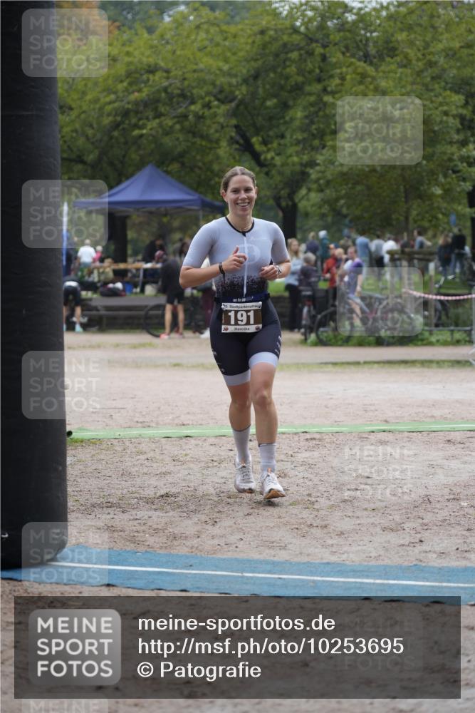 13.09.2026 - Stadtparktriathlon Patografie http://msf.ph/oto/10253695 13.09.2026 10:20:05 Ziel 191 meine-sportfotos.de