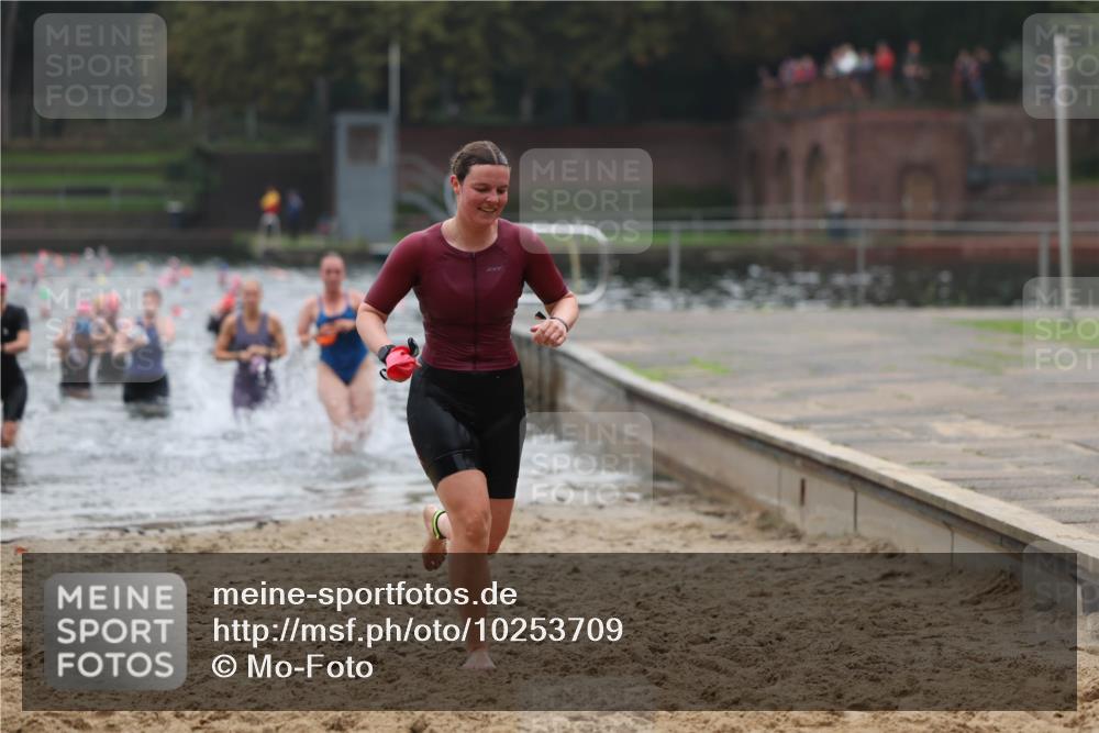 13.09.2026 - Stadtparktriathlon Mo-Foto http://msf.ph/oto/10253709 13.09.2026 10:12:14 Schwimmen 364, 368, 378, 395, 412, 421, 465 meine-sportfotos.de