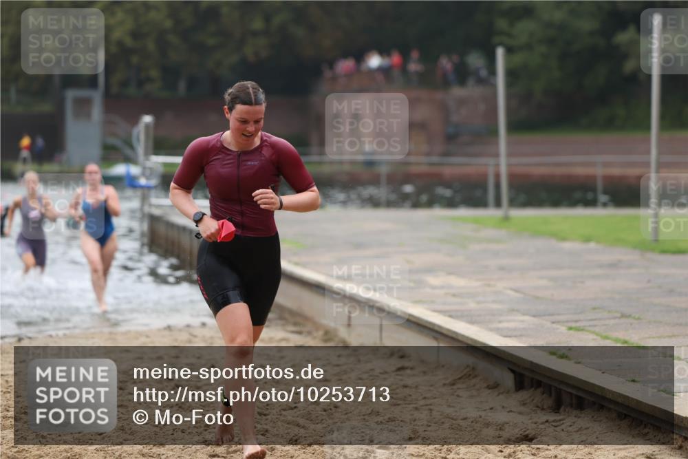 13.09.2026 - Stadtparktriathlon Mo-Foto http://msf.ph/oto/10253713 13.09.2026 10:12:14 Schwimmen 364, 368, 378, 395, 412, 421, 465 meine-sportfotos.de