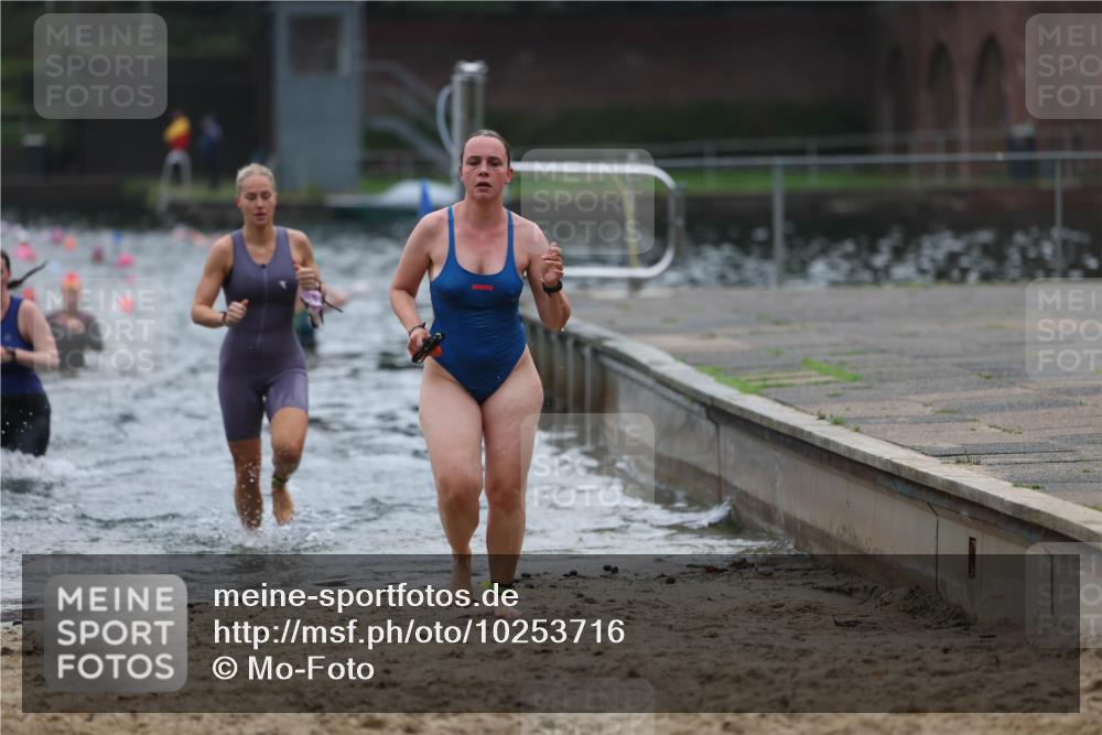 13.09.2026 - Stadtparktriathlon Mo-Foto http://msf.ph/oto/10253716 13.09.2026 10:12:16 Schwimmen 364, 368, 378, 395, 412, 421, 465 meine-sportfotos.de