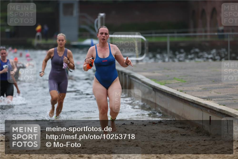 13.09.2026 - Stadtparktriathlon Mo-Foto http://msf.ph/oto/10253718 13.09.2026 10:12:17 Schwimmen 364, 368, 378, 395, 412, 421, 465 meine-sportfotos.de