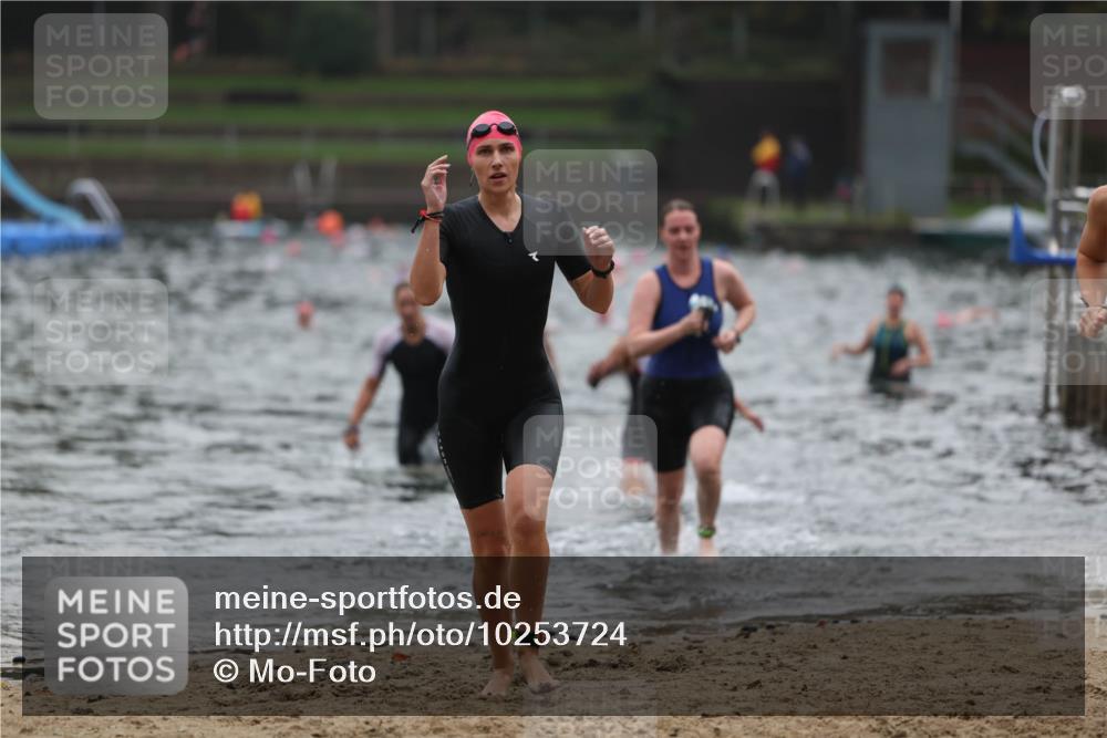 13.09.2026 - Stadtparktriathlon Mo-Foto http://msf.ph/oto/10253724 13.09.2026 10:12:19 Schwimmen 364, 368, 378, 395, 412, 465 meine-sportfotos.de