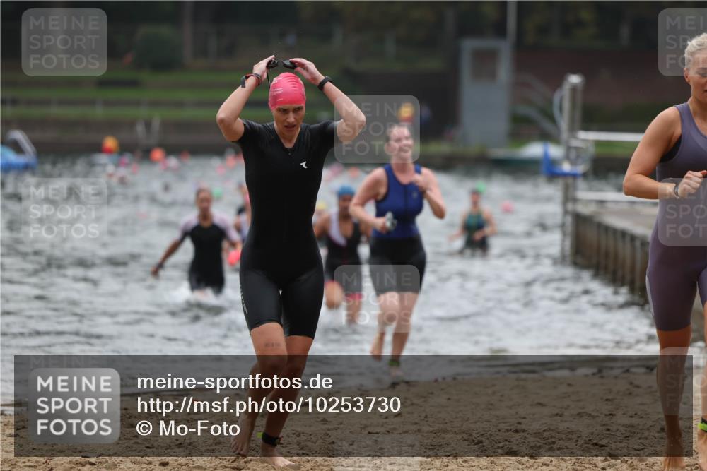 13.09.2026 - Stadtparktriathlon Mo-Foto http://msf.ph/oto/10253730 13.09.2026 10:12:20 Schwimmen 364, 368, 378, 395, 412, 465 meine-sportfotos.de