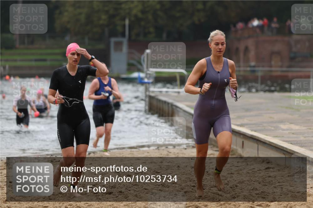 13.09.2026 - Stadtparktriathlon Mo-Foto http://msf.ph/oto/10253734 13.09.2026 10:12:21 Schwimmen 364, 368, 378, 395, 412, 465 meine-sportfotos.de