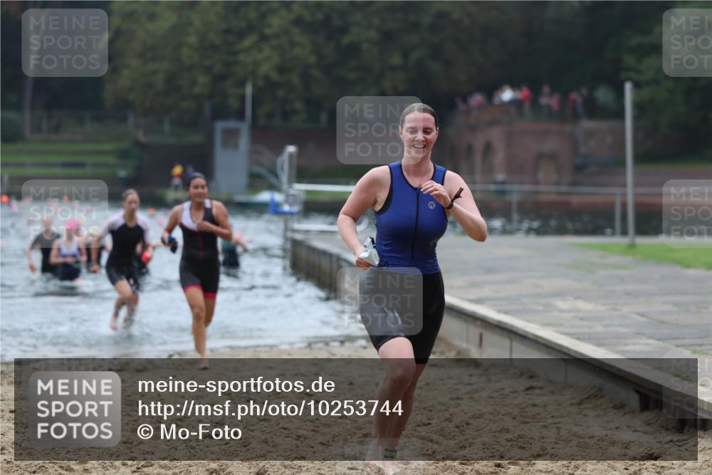 13.09.2026 - Stadtparktriathlon Mo-Foto http://msf.ph/oto/10253744 13.09.2026 10:12:23 Schwimmen 364, 368, 378, 395, 412, 444, 454, 465 meine-sportfotos.de