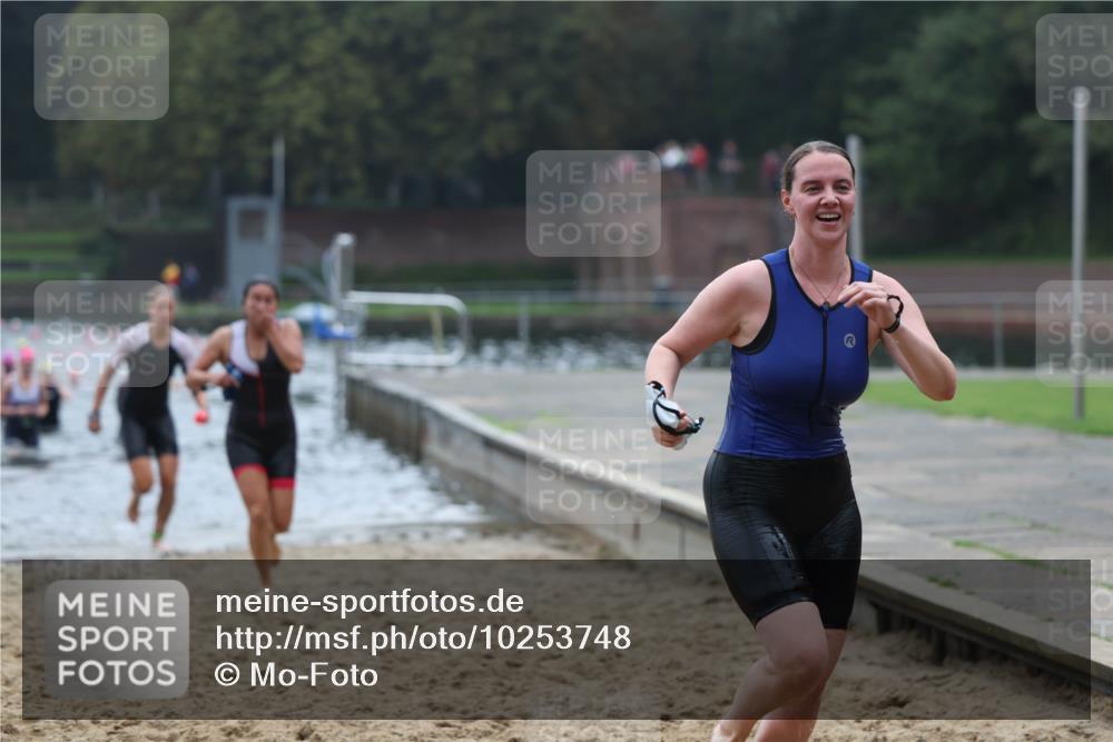 13.09.2026 - Stadtparktriathlon Mo-Foto http://msf.ph/oto/10253748 13.09.2026 10:12:24 Schwimmen 364, 368, 378, 395, 444, 454, 465 meine-sportfotos.de