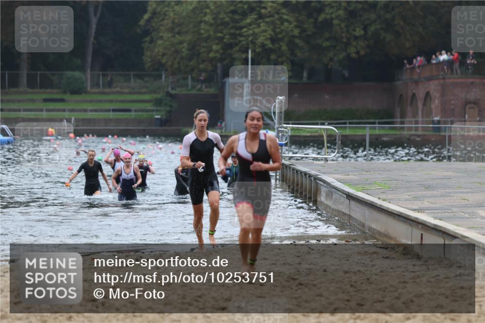13.09.2026 - Stadtparktriathlon Mo-Foto http://msf.ph/oto/10253751 13.09.2026 10:12:25 Schwimmen 359, 364, 368, 378, 395, 405, 439, 444, 454, 465 meine-sportfotos.de