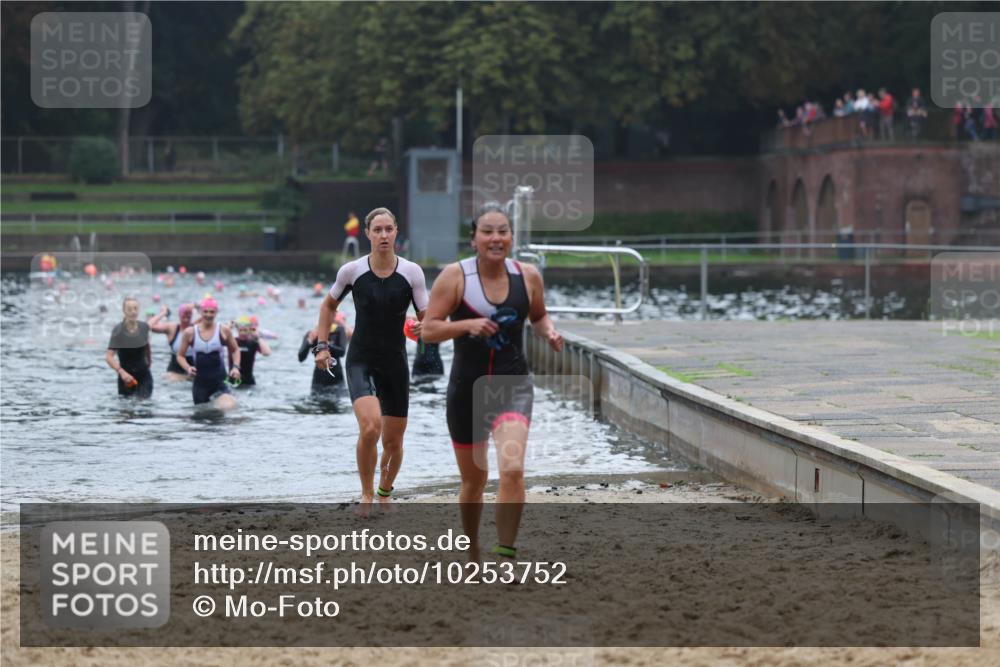 13.09.2026 - Stadtparktriathlon Mo-Foto http://msf.ph/oto/10253752 13.09.2026 10:12:25 Schwimmen 359, 364, 368, 378, 395, 405, 439, 444, 454, 465 meine-sportfotos.de