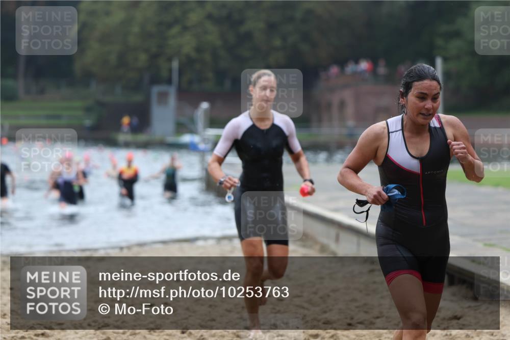 13.09.2026 - Stadtparktriathlon Mo-Foto http://msf.ph/oto/10253763 13.09.2026 10:12:27 Schwimmen 359, 378, 395, 405, 439, 444, 454, 465 meine-sportfotos.de