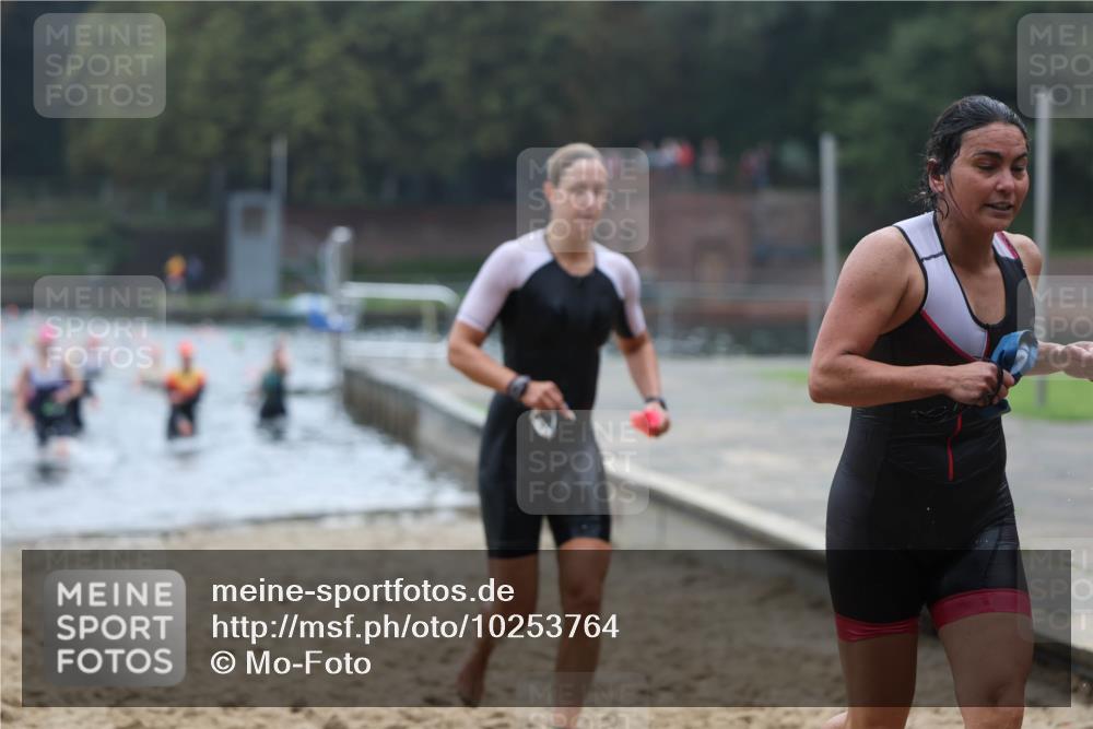 13.09.2026 - Stadtparktriathlon Mo-Foto http://msf.ph/oto/10253764 13.09.2026 10:12:28 Schwimmen 359, 395, 405, 439, 444, 454, 465 meine-sportfotos.de