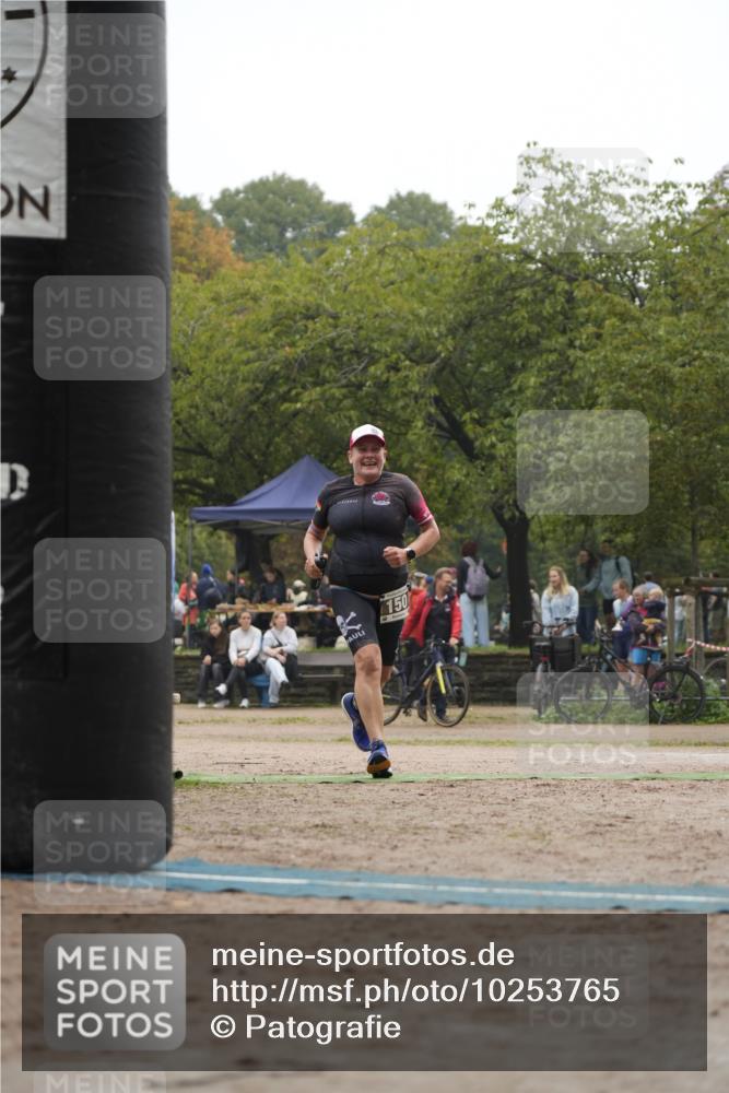 13.09.2026 - Stadtparktriathlon Patografie http://msf.ph/oto/10253765 13.09.2026 10:25:18 Ziel 150 meine-sportfotos.de