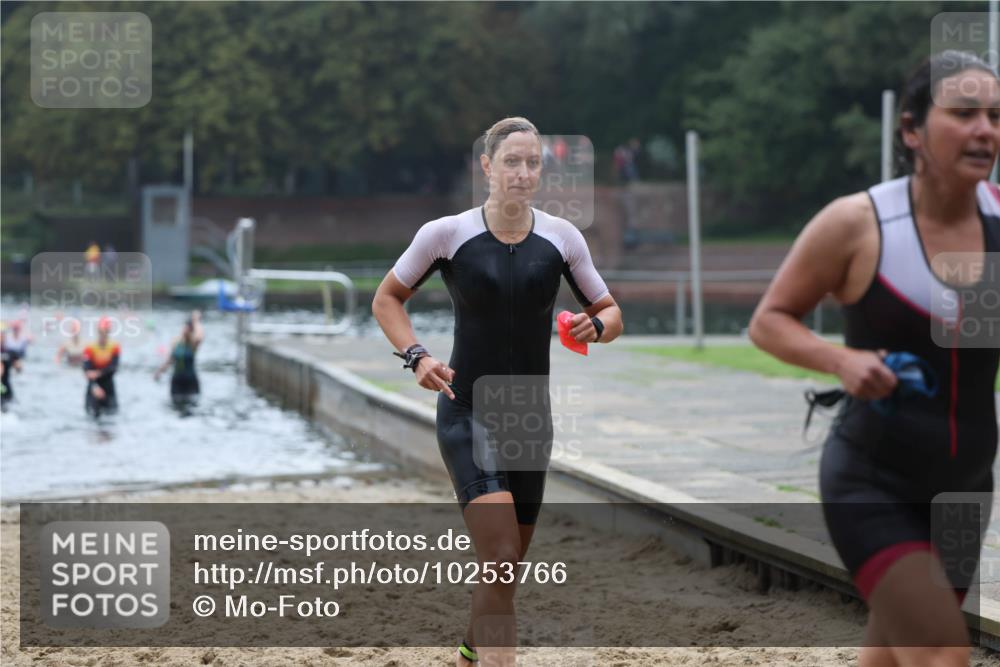 13.09.2026 - Stadtparktriathlon Mo-Foto http://msf.ph/oto/10253766 13.09.2026 10:12:28 Schwimmen 359, 395, 405, 439, 444, 454, 465 meine-sportfotos.de