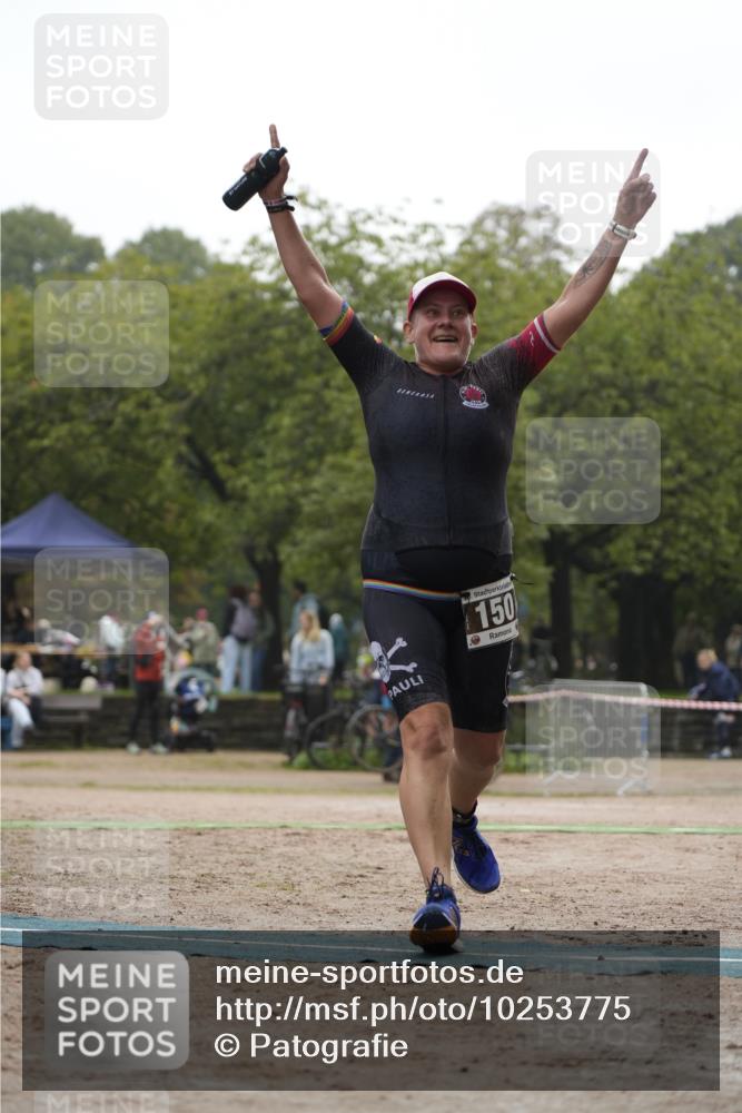 13.09.2026 - Stadtparktriathlon Patografie http://msf.ph/oto/10253775 13.09.2026 10:25:21 Ziel 150 meine-sportfotos.de