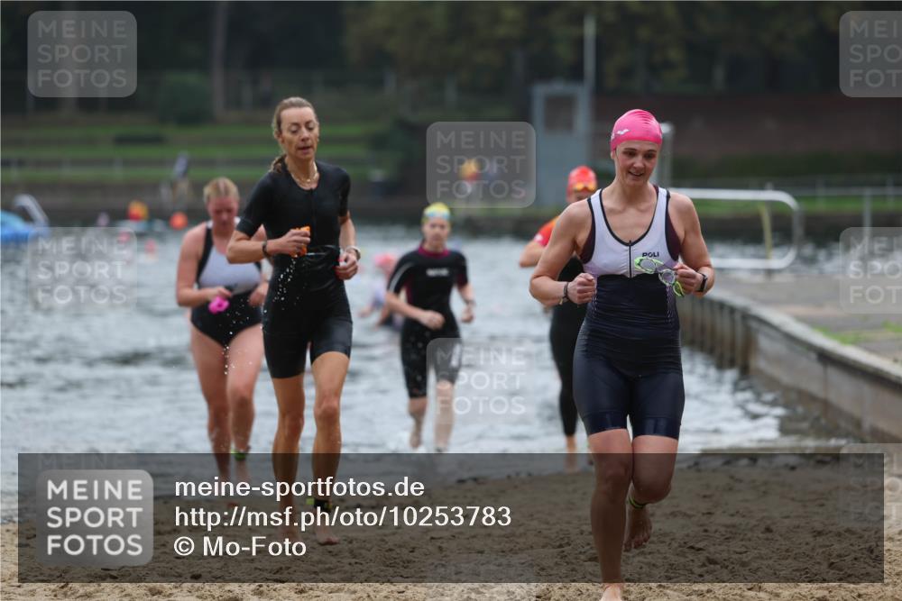 13.09.2026 - Stadtparktriathlon Mo-Foto http://msf.ph/oto/10253783 13.09.2026 10:12:35 Schwimmen 359, 363, 405, 439, 444, 454 meine-sportfotos.de