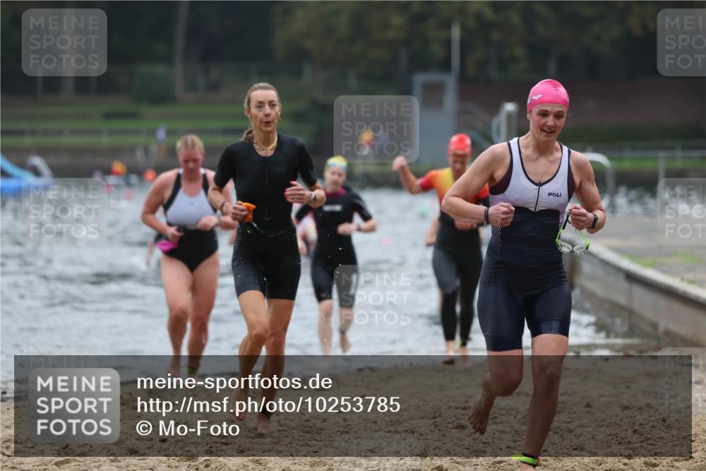 13.09.2026 - Stadtparktriathlon Mo-Foto http://msf.ph/oto/10253785 13.09.2026 10:12:35 Schwimmen 359, 363, 405, 439, 444, 454 meine-sportfotos.de