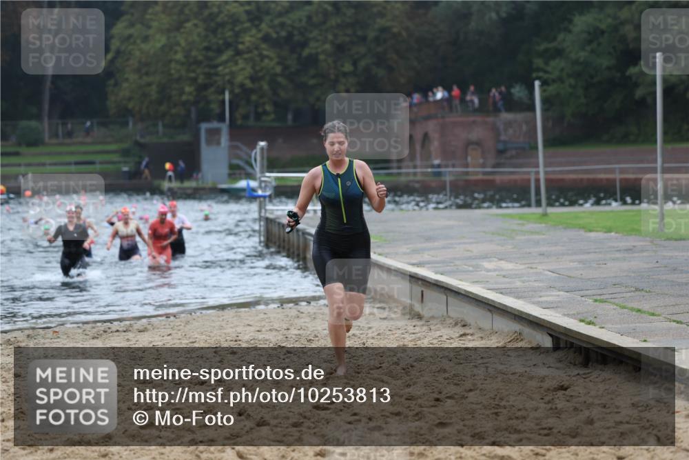 13.09.2026 - Stadtparktriathlon Mo-Foto http://msf.ph/oto/10253813 13.09.2026 10:12:41 Schwimmen 359, 363, 383, 405, 414, 439, 447, 454 meine-sportfotos.de