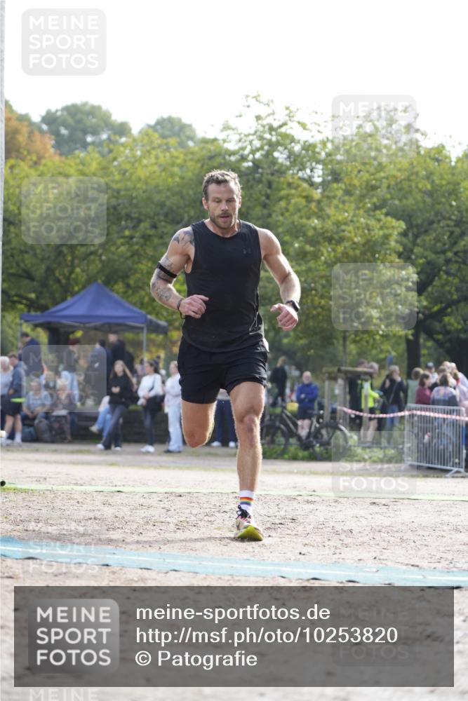 13.09.2026 - Stadtparktriathlon Patografie http://msf.ph/oto/10253820 13.09.2026 10:41:31 Ziel 263 meine-sportfotos.de